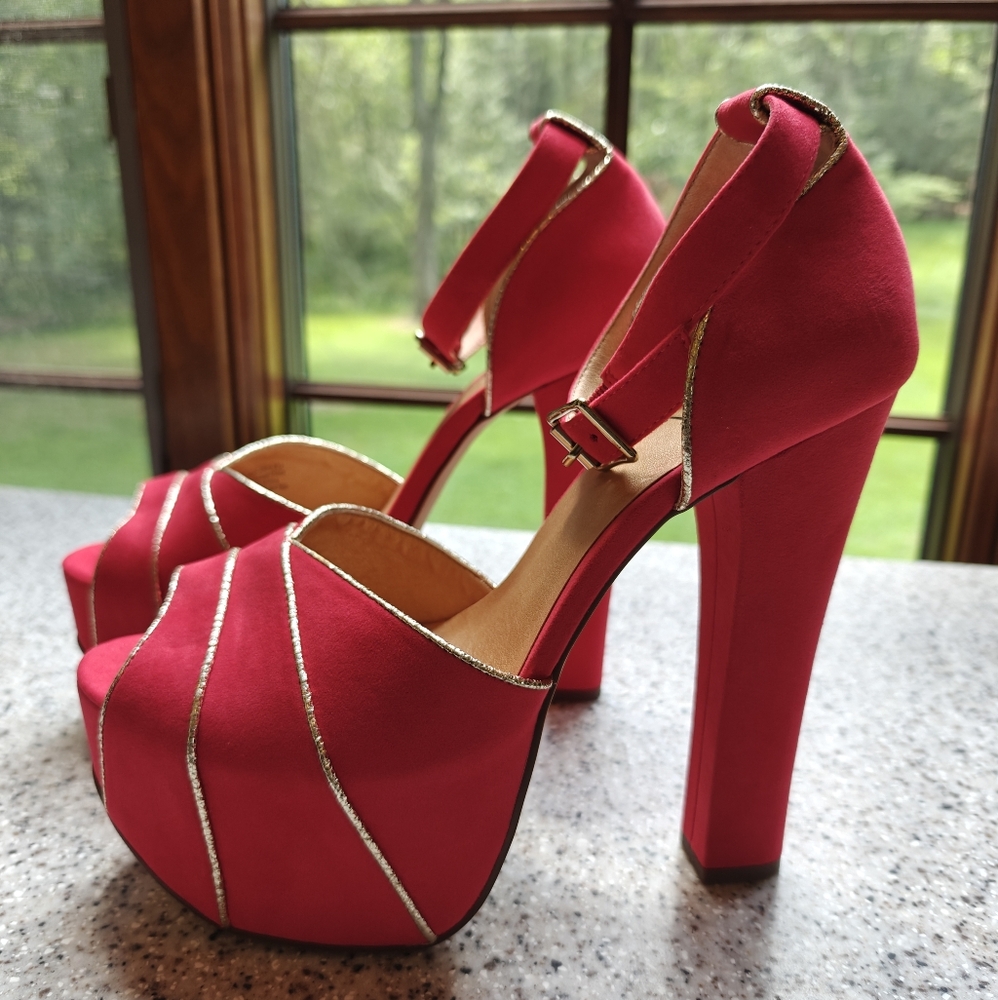 Luichiny Elegant Red Platform Heels